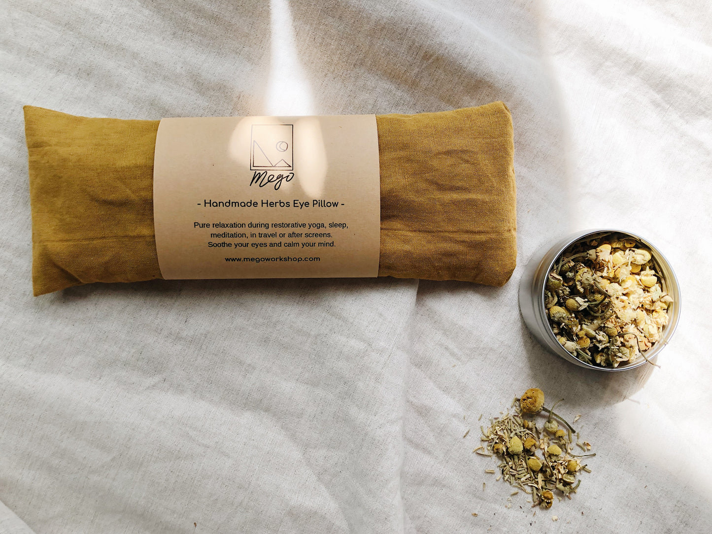 Refillable Handmade Herbs Eye Pillow - Relieve pressure and pain