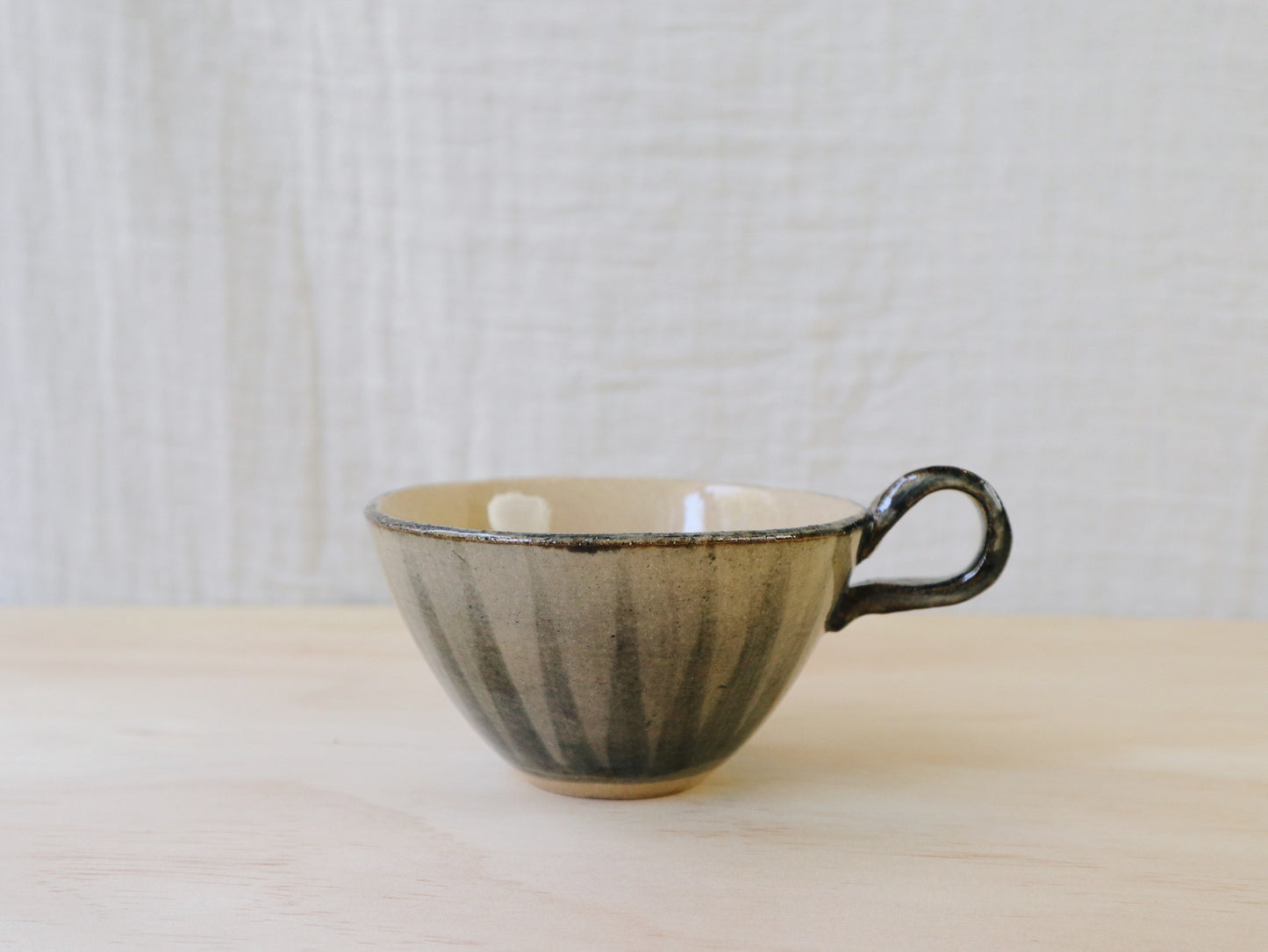 Japanese Mino Ware Star Cup